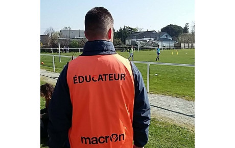Le FCLA recherche une(e) éducateur(trice) pour ses U13 féminines !